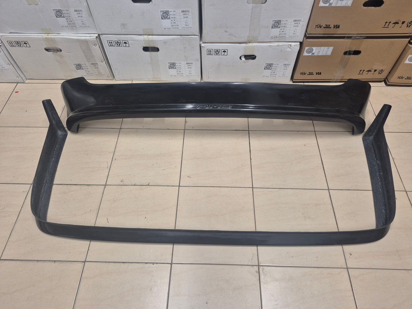 E - W123 DEFENSA TRASERA