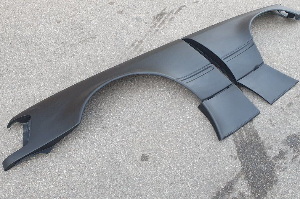 E - W124 WB E500/E60AMG BODYKIT