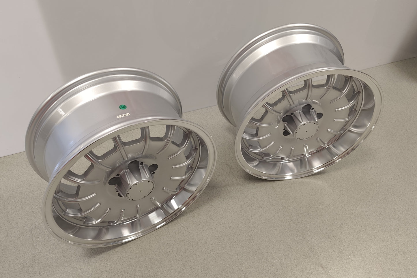 17" BAROCK CUSTOM 5X112