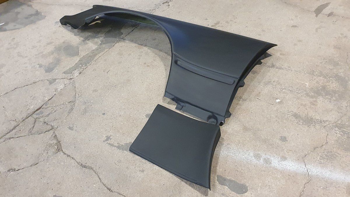 E - W124 WB HAMMER BODYKIT