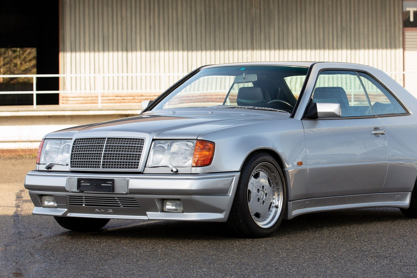E - W124 WB HAMMER BODYKIT