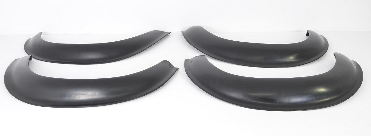 2 - E10 2002 TURBO WHEEL ARCHES