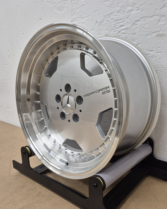 17" PERFORMA 5X112