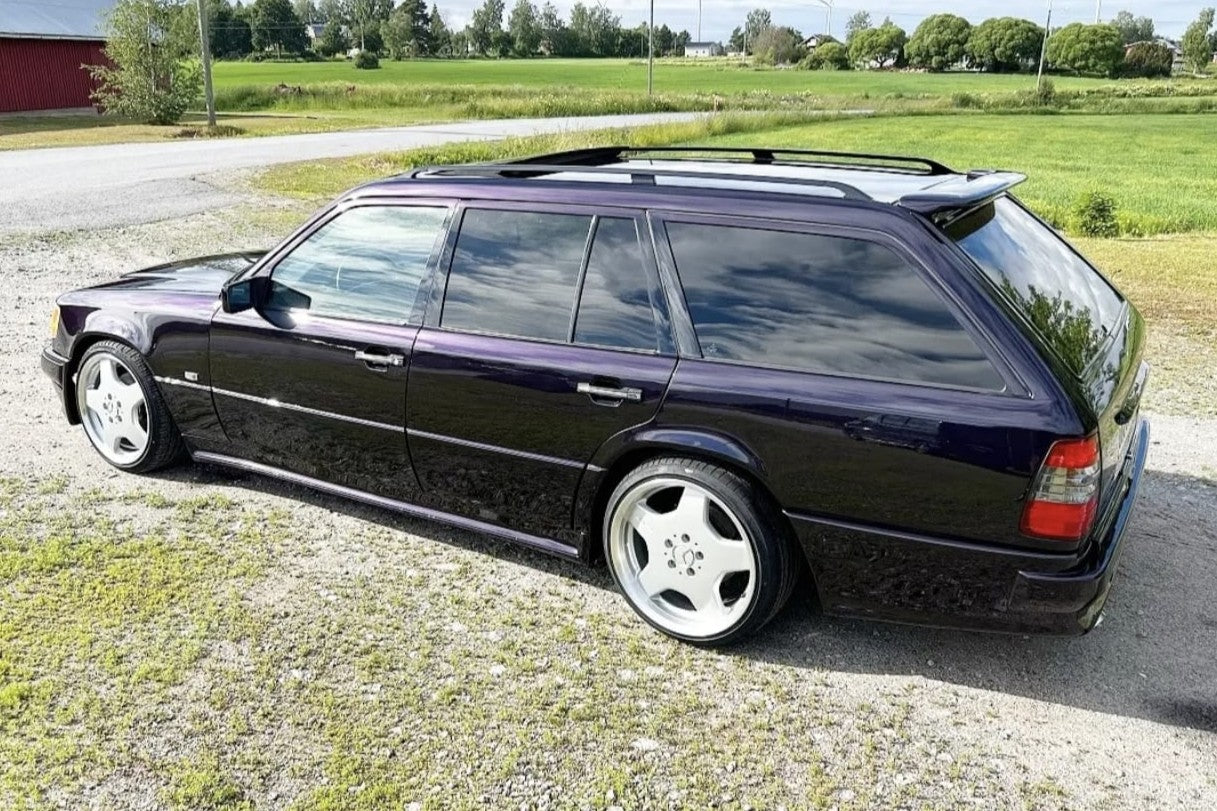 E - W124 ALERÓN RANCHERO