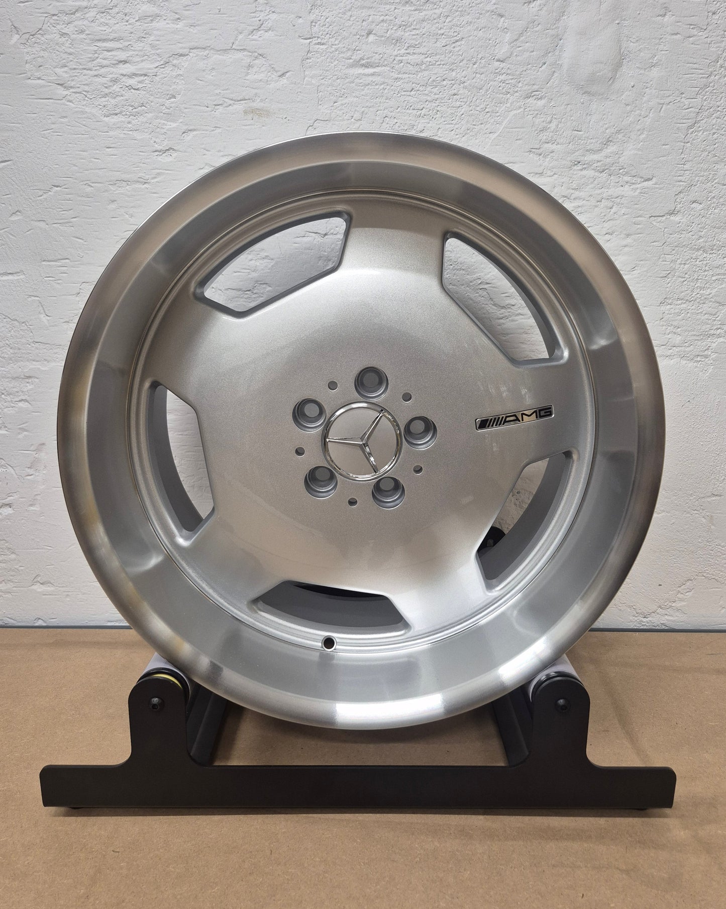 19" MONOBLOCK 5X112