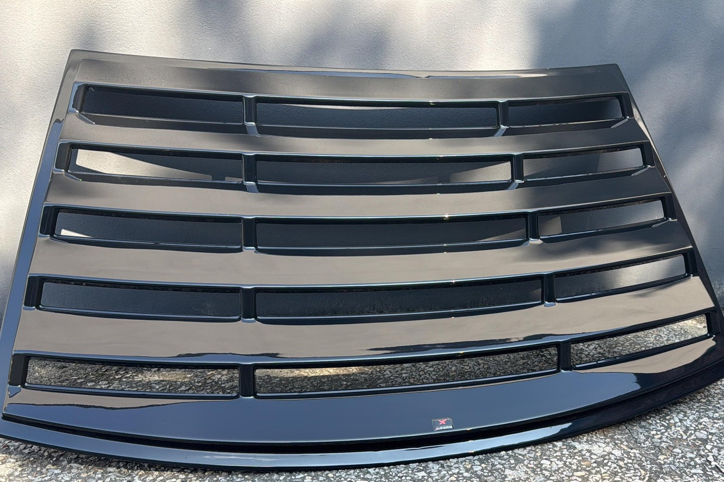B - LOUVER
